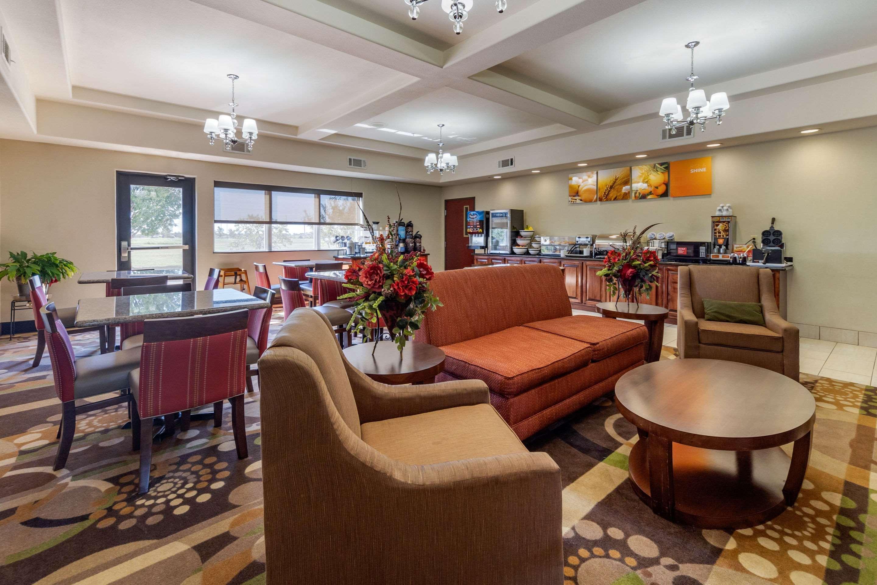 Comfort Inn & Suites Perry I-35 Luaran gambar